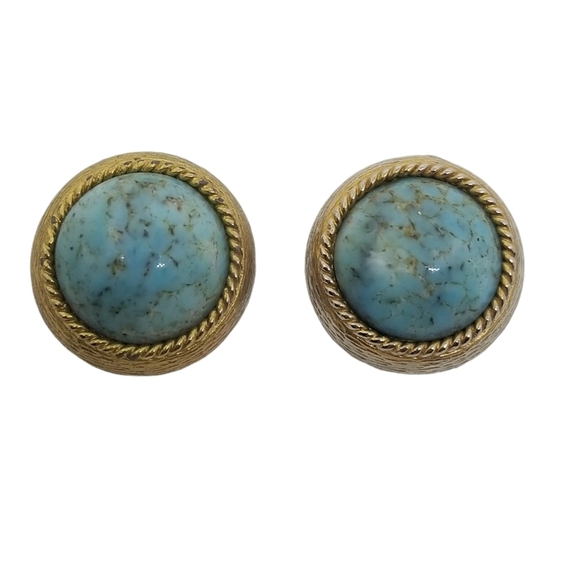 CAROL DAUPLAISE VINTAGE BLUE GEMSTONE CABACHON & GOLDTONE CLIP ON EARRINGS - Picture 3 of 6